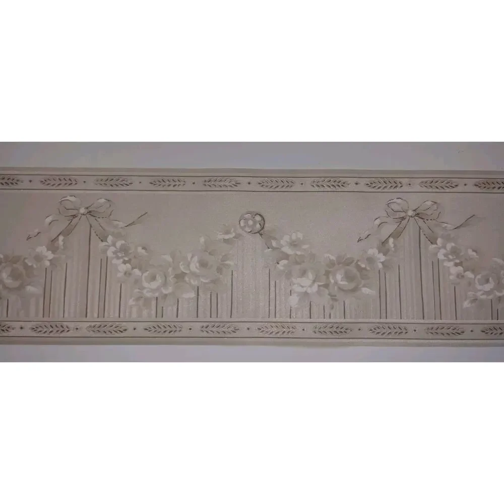 Pre-pasted Decorative Wall Border - Floral Swag with Bow - Italy - 5.5 yds